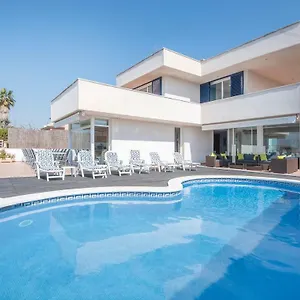  Villa Med Spain